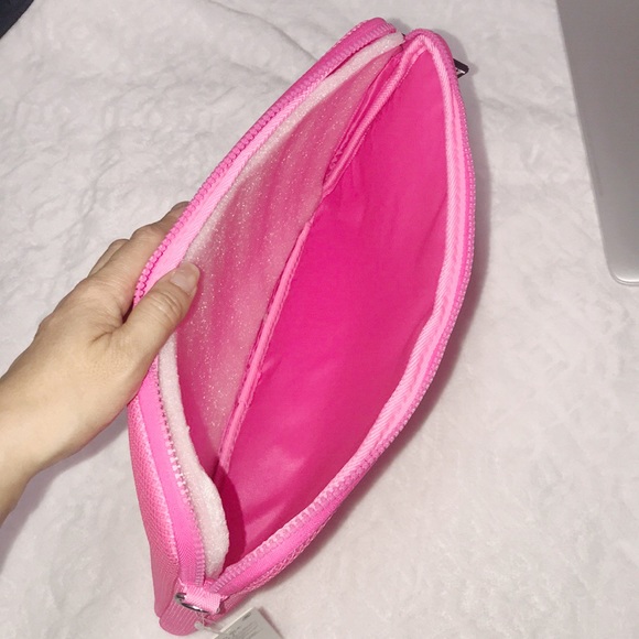 🎉PINK PADDED LAPTOP CASE FITS UP TO 13" 🎉 - Picture 5 of 5